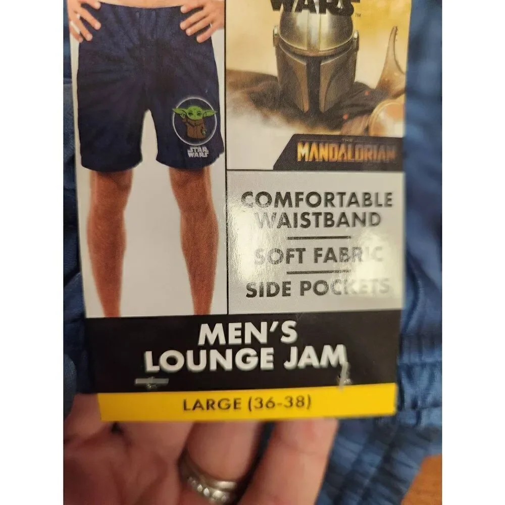 NWT Star Wars Men’s The Child Force Jam Lounge Shorts Size Large 36-38